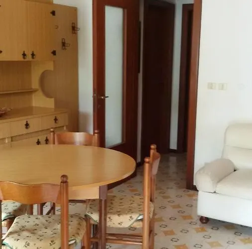 Nettuno 53 Apartament Grado